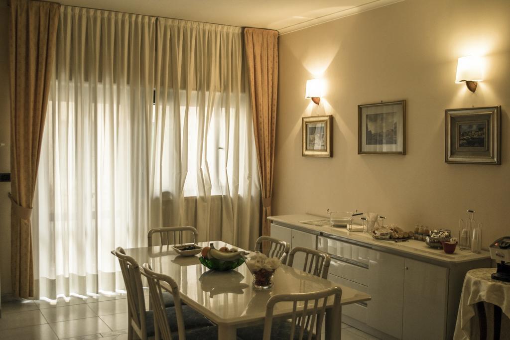 La Casa Di Rosa Apartment มาเตรา ภายนอก รูปภาพ